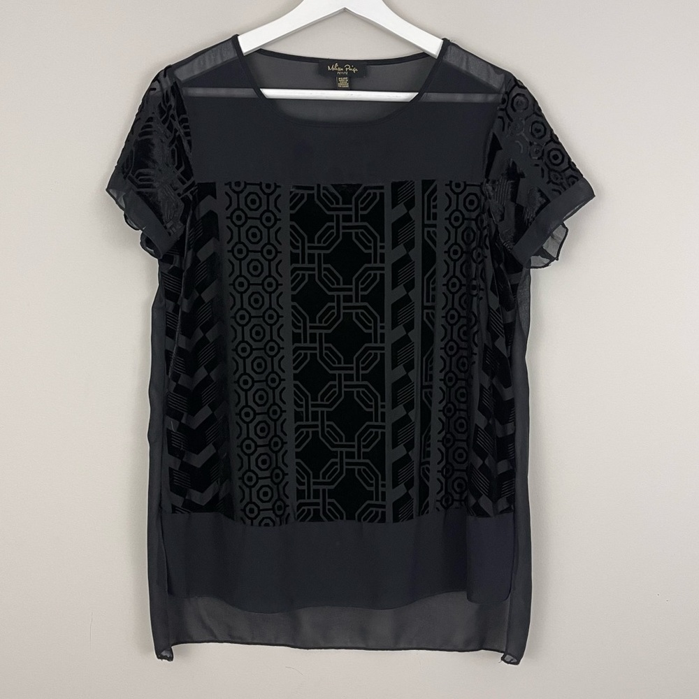 Melissa Paige Black Velvet Geometric Print Short Sleeve Blouse